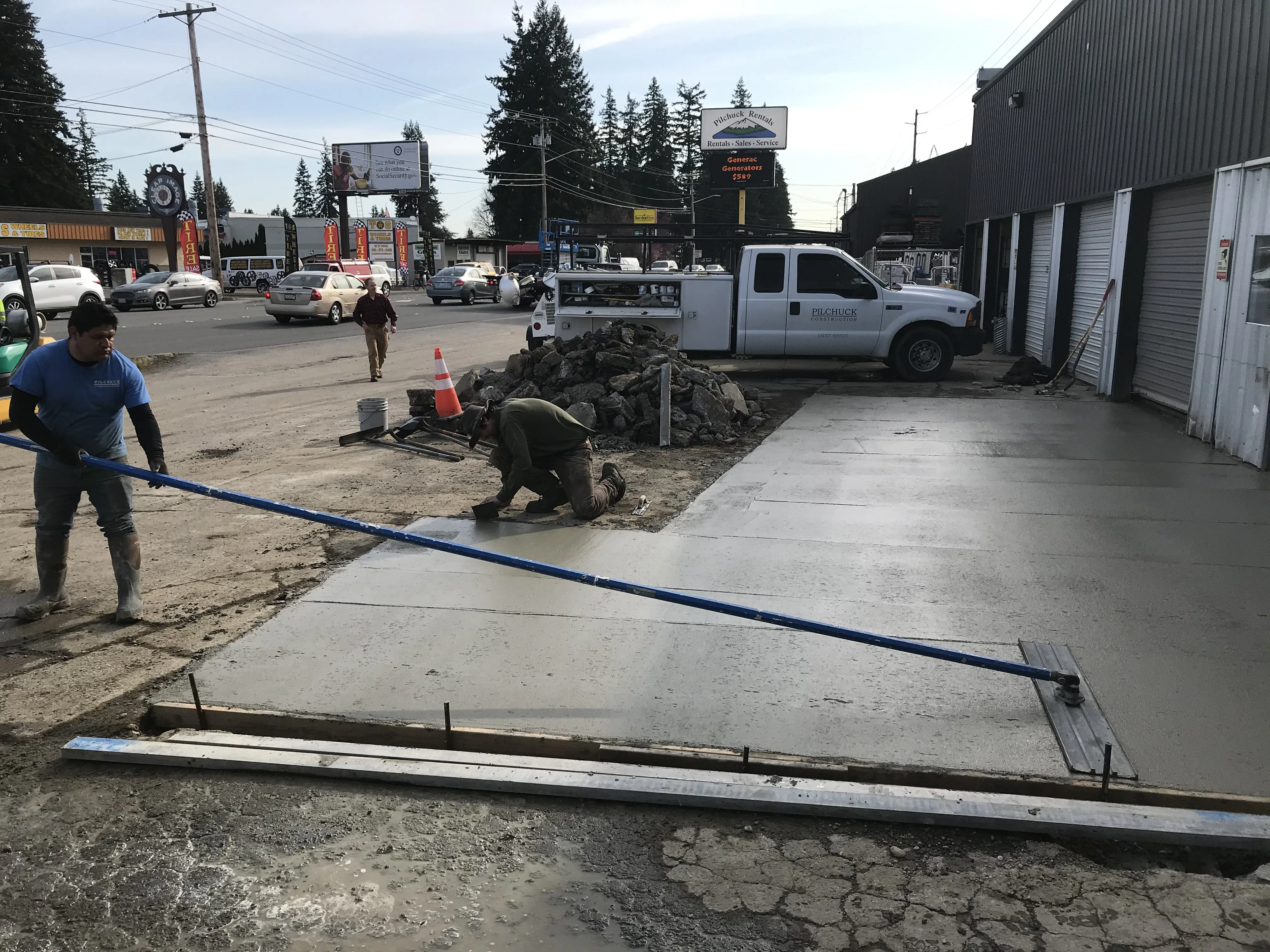 Concrete foundation and site work for commercial construction in Western Washington
